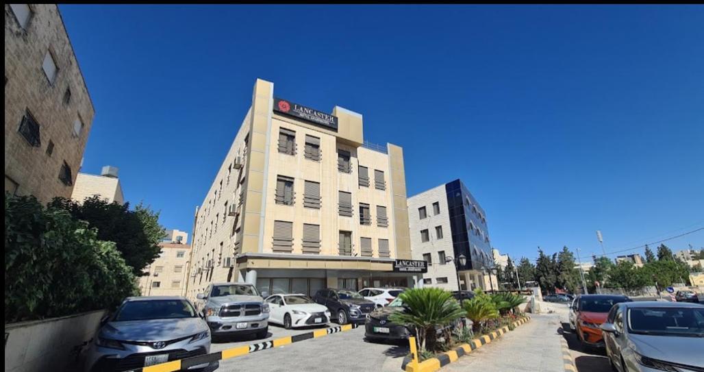 Lancaster Hotel Apartments Dahiet Alrasheed Amán Exterior foto