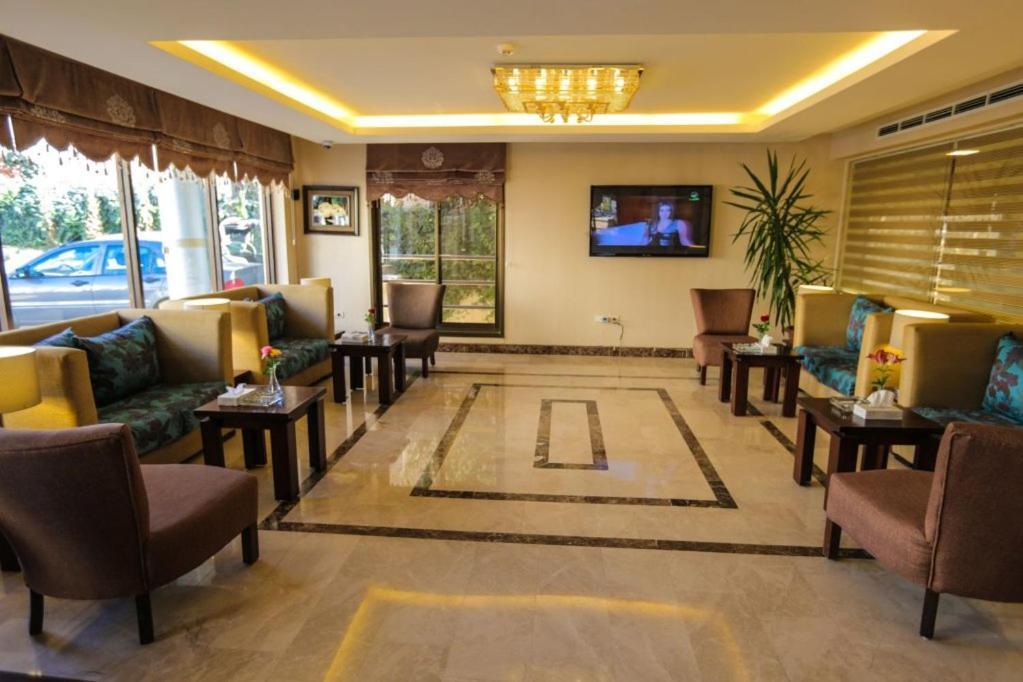 Lancaster Hotel Apartments Dahiet Alrasheed Amán Exterior foto